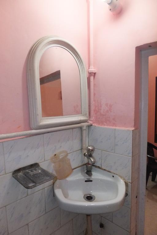 Hotel Amit Inn Πάτνα Δωμάτιο φωτογραφία